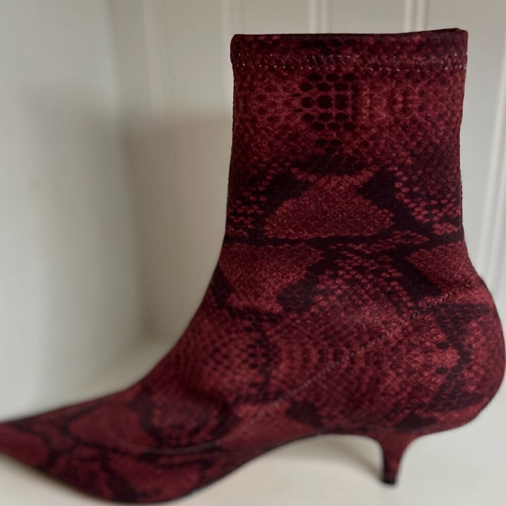 Schutz Red Python snakeskin heel booties Size 7 - image 3